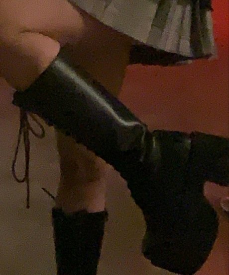 Tani Castaneda perfekte heiße bilder