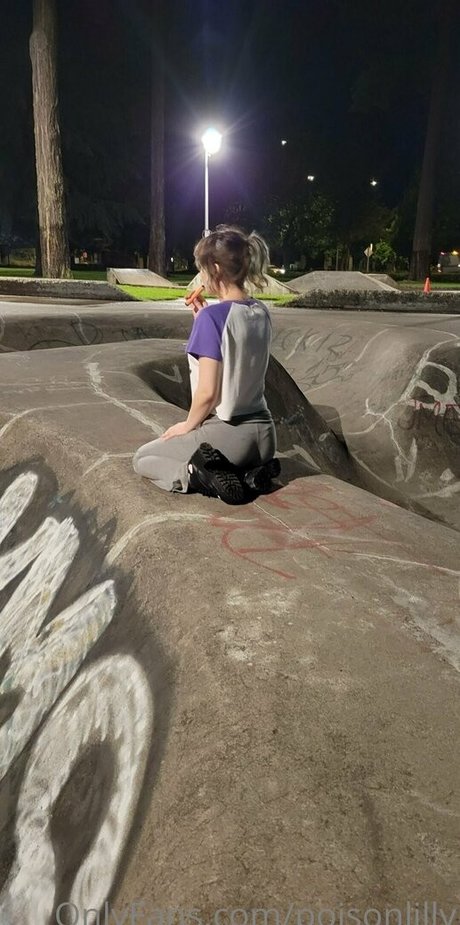 große titten brünette nur fans erotische erwachsene bild