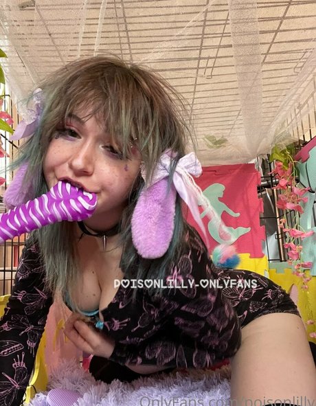 poisonlilly model sexy archiv