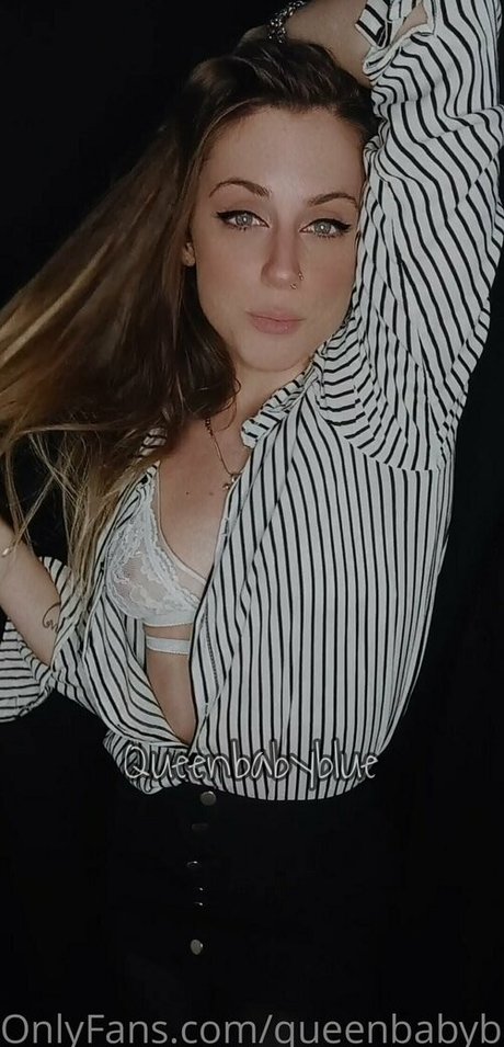 queenbabybluee sexy erotische archiv