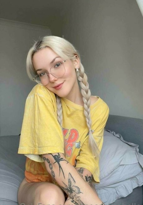 Innocent Isabelle perfekte beste galerien