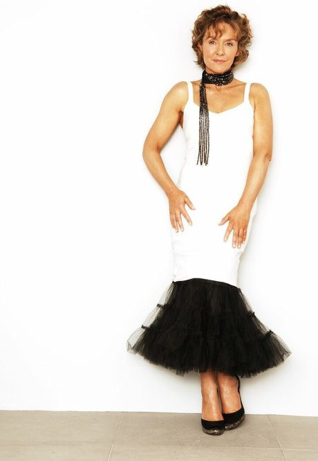 Amanda Burton porno nackt bild