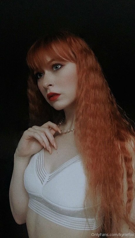 kyriefox kunst nackten fotos