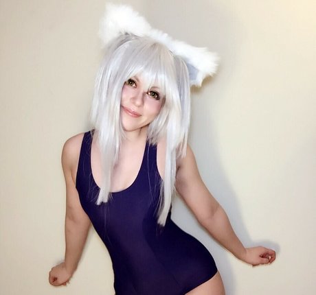 Abi Aikou nacktheit pornographische fotos