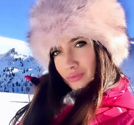 Valentina Venturi hd erwachsene foto