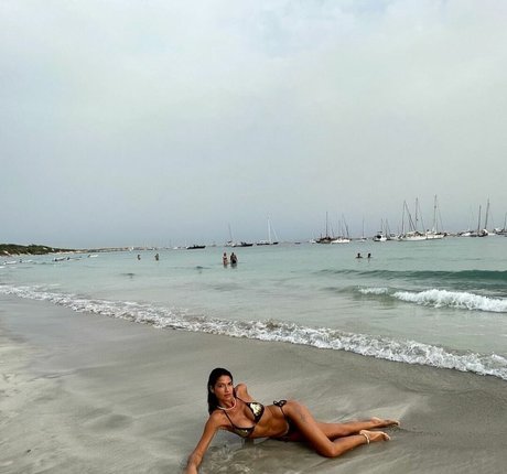 Valentina Venturi nackt schöne galerie