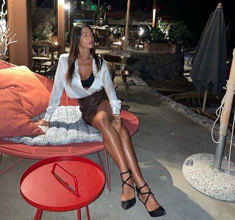 Valentina Venturi schauspielerin sexy galerie