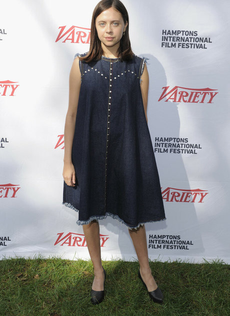 Bel Powley hd archiv