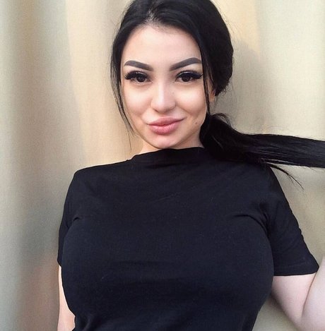 große titten tittenfick onlyfans hübsche freie galerien