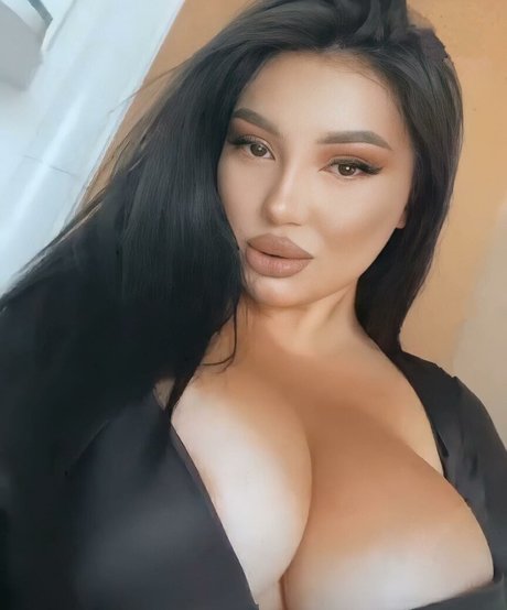 französische anal-onlyfans schöne kunst galerien