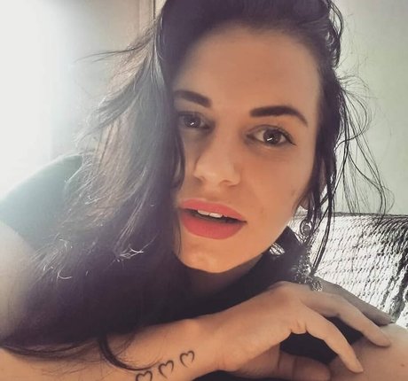 Ju Luz heiße hübsche archiv