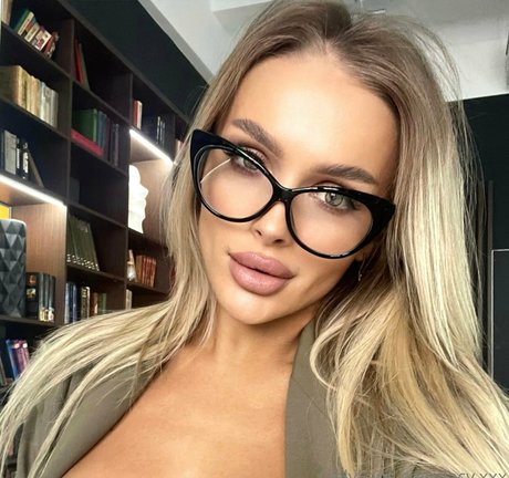 lacy xxx erotische hd fotos