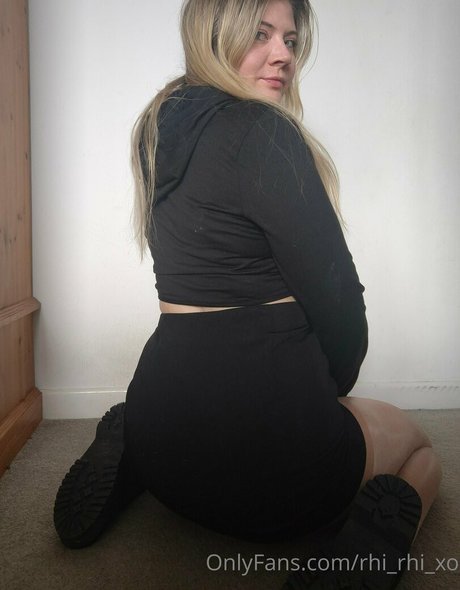 rhi rhi xo sexy exklusive galerien