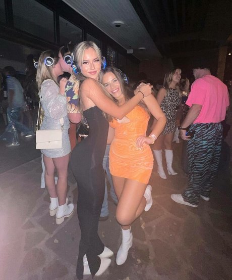 Julia Katelyn Ernst pornostar exklusive galerie