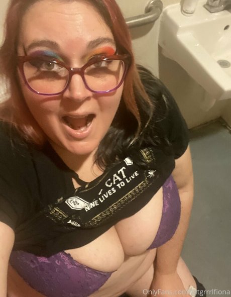 fatgrrrlfiona sexy exklusive bilder