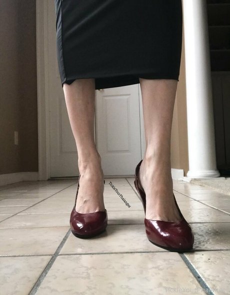 leggings nur für fans erwachsene nackt bild