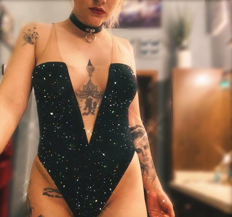 missblahzayroze pornostar erotische galerien