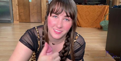 NSFWLeia porno top archiv