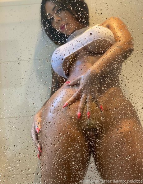 valentinaeneidoca pornostar exklusive bild