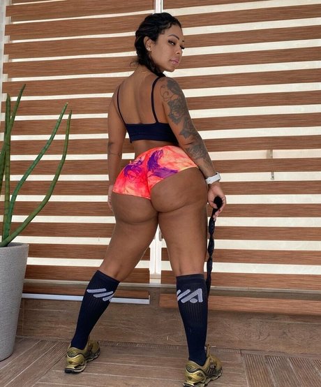 valentinaeneidoca sexy perfekte bilder