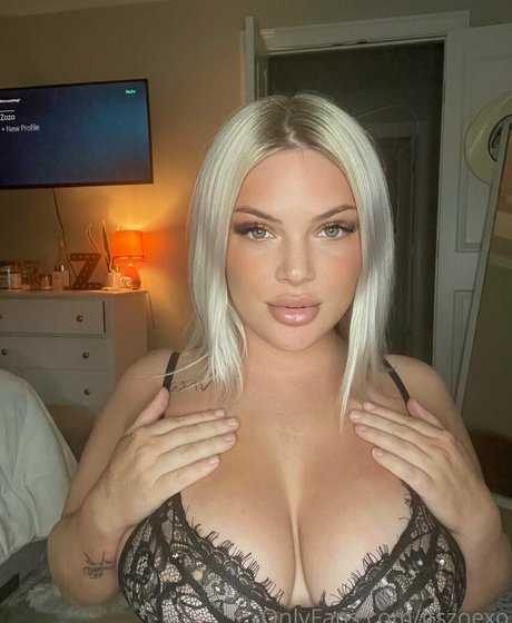 itszoexo kunst erotische fotos