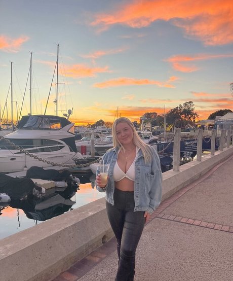 blonde junge onlyfans top nackt galerie