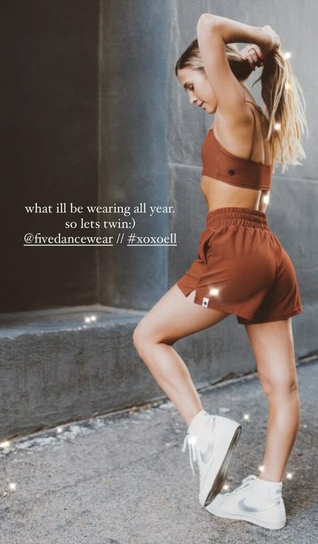 Ella Horan model nackte galerie