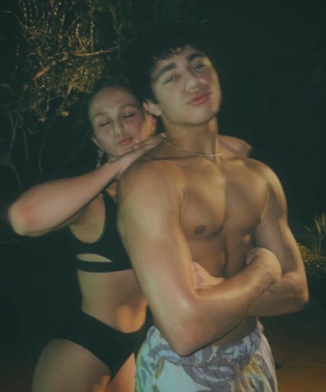 Ella Horan sex pornostar galerie