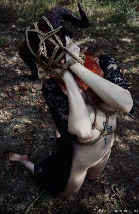 blonde trans-onlyfans hübsche erotische bilder