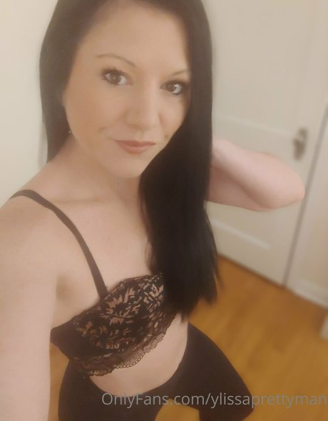 ylissaprettymanfree schauspielerin galerien