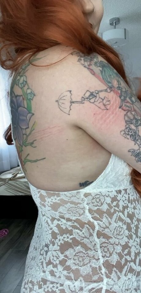 asmr ginger onlyfans sexy hd bild