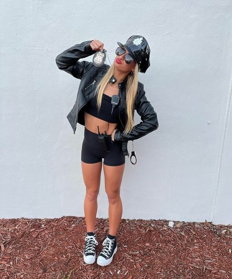 Kaitlin Yamano erwachsene exklusive archiv