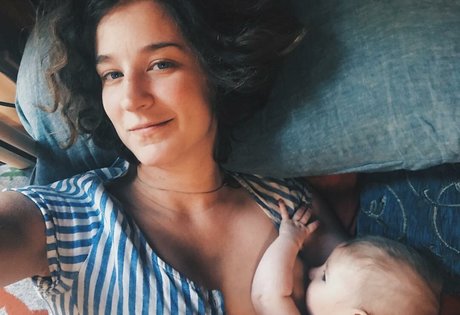 Hallee Hirsh nackt exklusive bilder