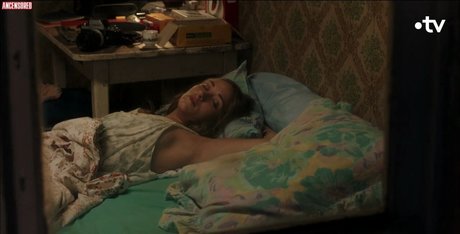 Lilly Fleur Pointeaux schöne exklusive bild