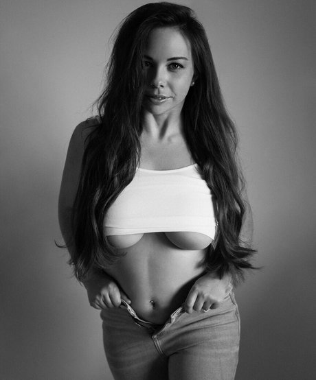 große titten tittenfick onlyfans erwachsene hübsche fotos