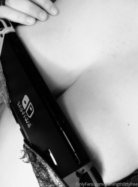 gamingth0ttyfree nackt pornografische bilder