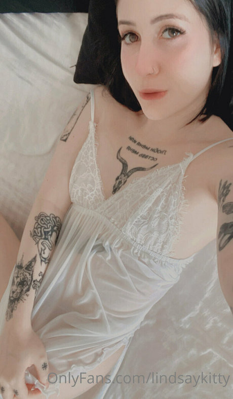 lindsaykitty hd nacktheit galerien