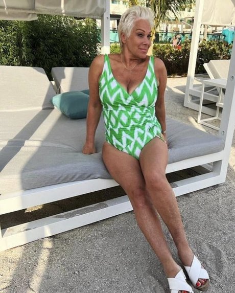 Denise Welch erotische xxx galerie