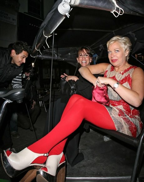 Denise Welch schöne akt galerien