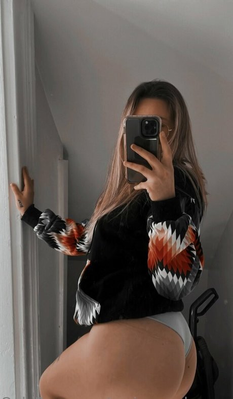 Tyarah Dziedzic hd freie fotos