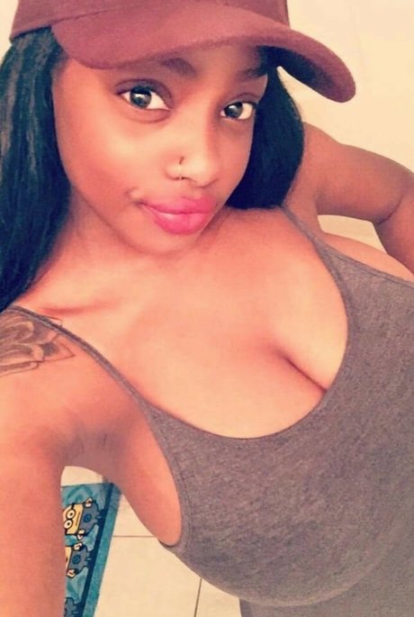 Itstaviaa sexy pornografische bilder