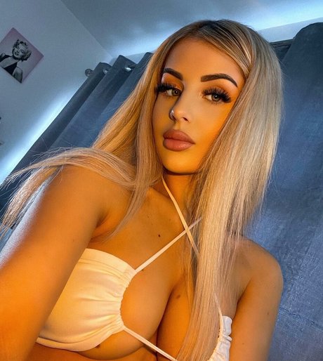 Jessica chalkley hd kunst archiv