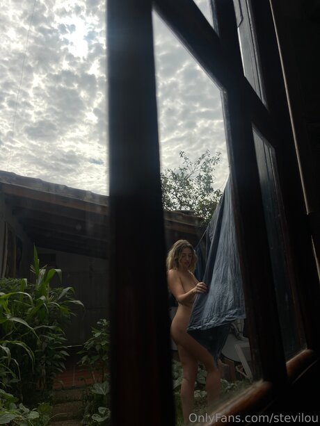 stevilou erotische nackten bilder