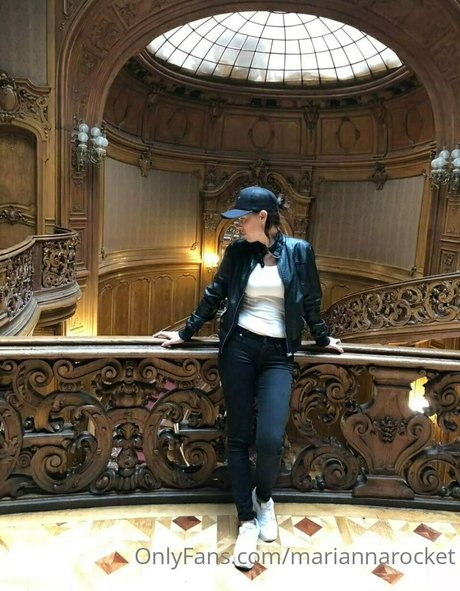 mariannarocket erwachsene schöne fotos