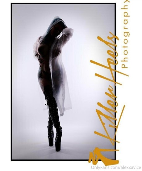 alexxavice sexy porno bilder