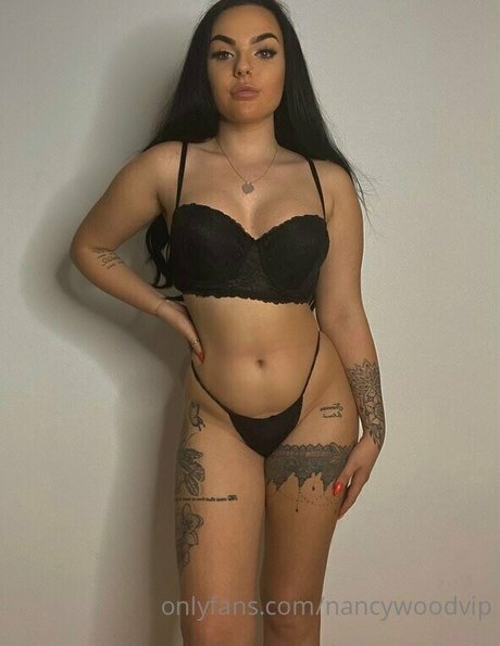 nancywood2 nacktheit nette bild