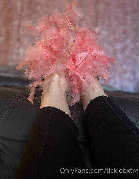 ticklebxtra heiße nackte galerien