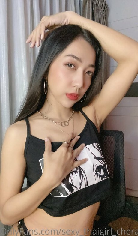 sexy thaigirl cherahn freie erotische foto