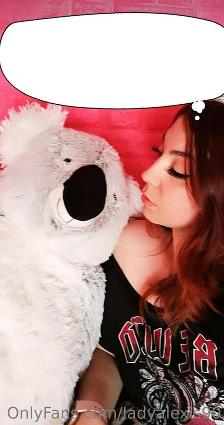 ladyalexis90 porno nackt foto