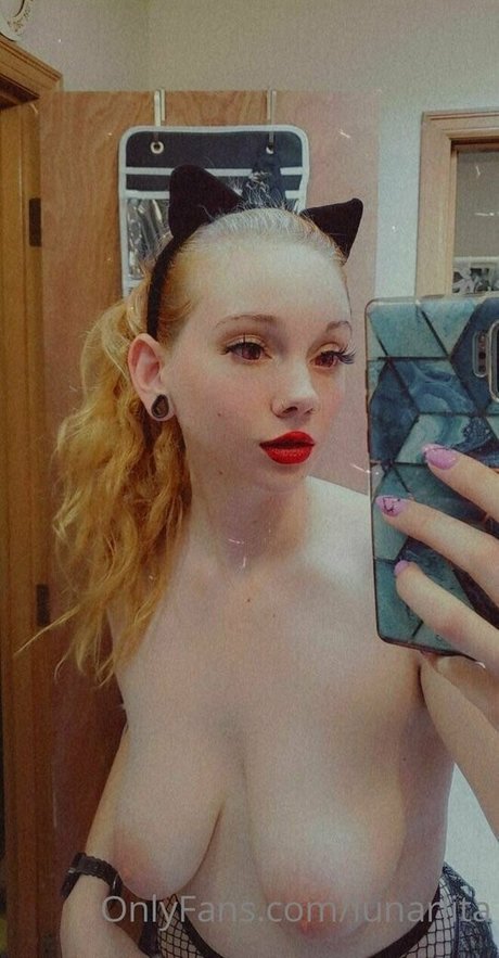 lunarlita freie nackt fotos